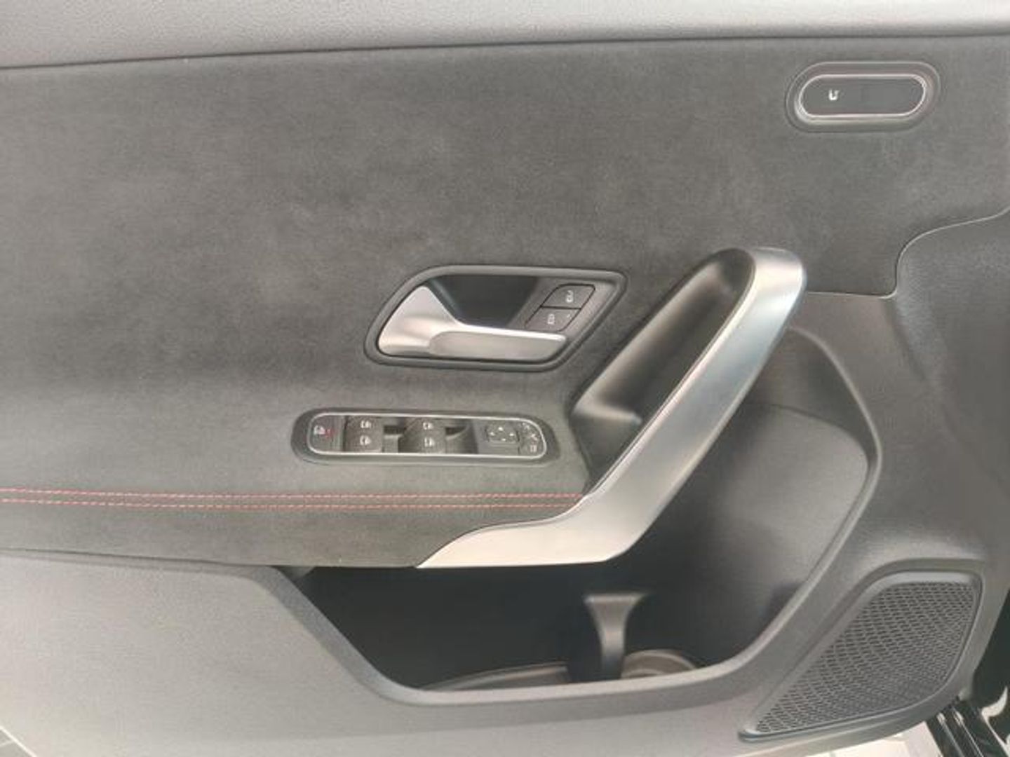 Mercedes-Benz Clase A 200 120 kW (163 CV)