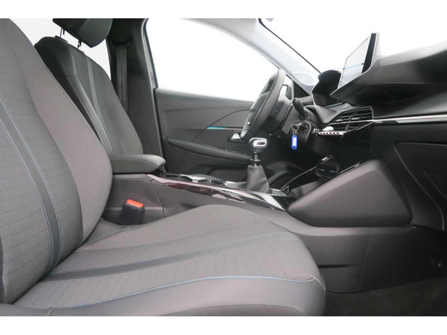 Peugeot 208 PureTech 100 Allure 75 kW (100 CV)