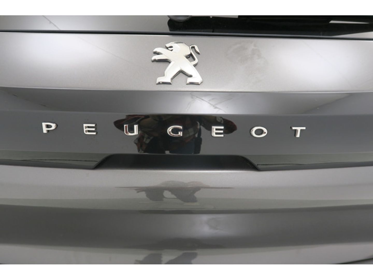 Peugeot 208 PureTech 100 Allure 75 kW (100 CV)