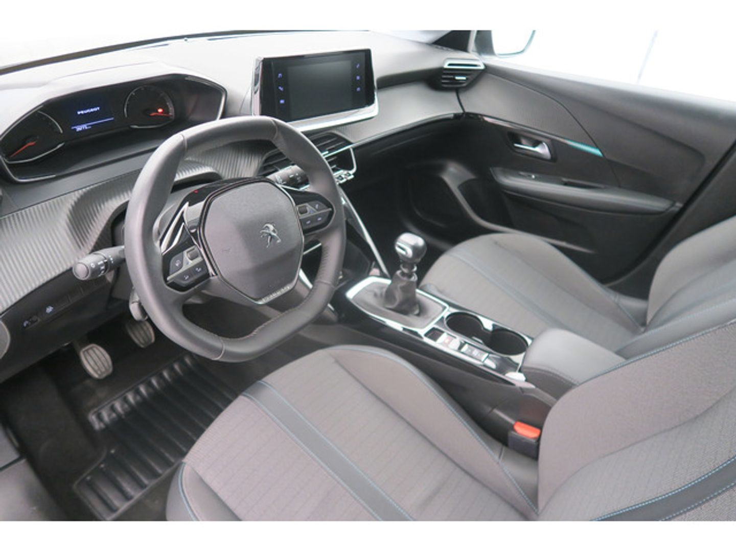 Peugeot 208 PureTech 100 Allure 75 kW (100 CV)