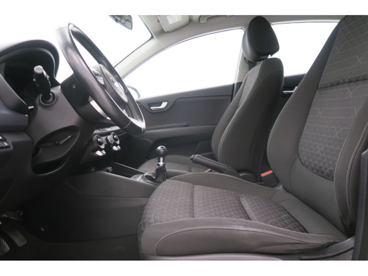 Kia Rio 1.2 DPi Concept 62 kW (84 CV)