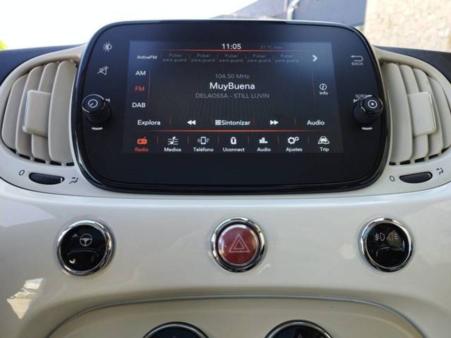 Fiat 500 1.0 Hybrid Dolcevita 51 kW (70 CV)