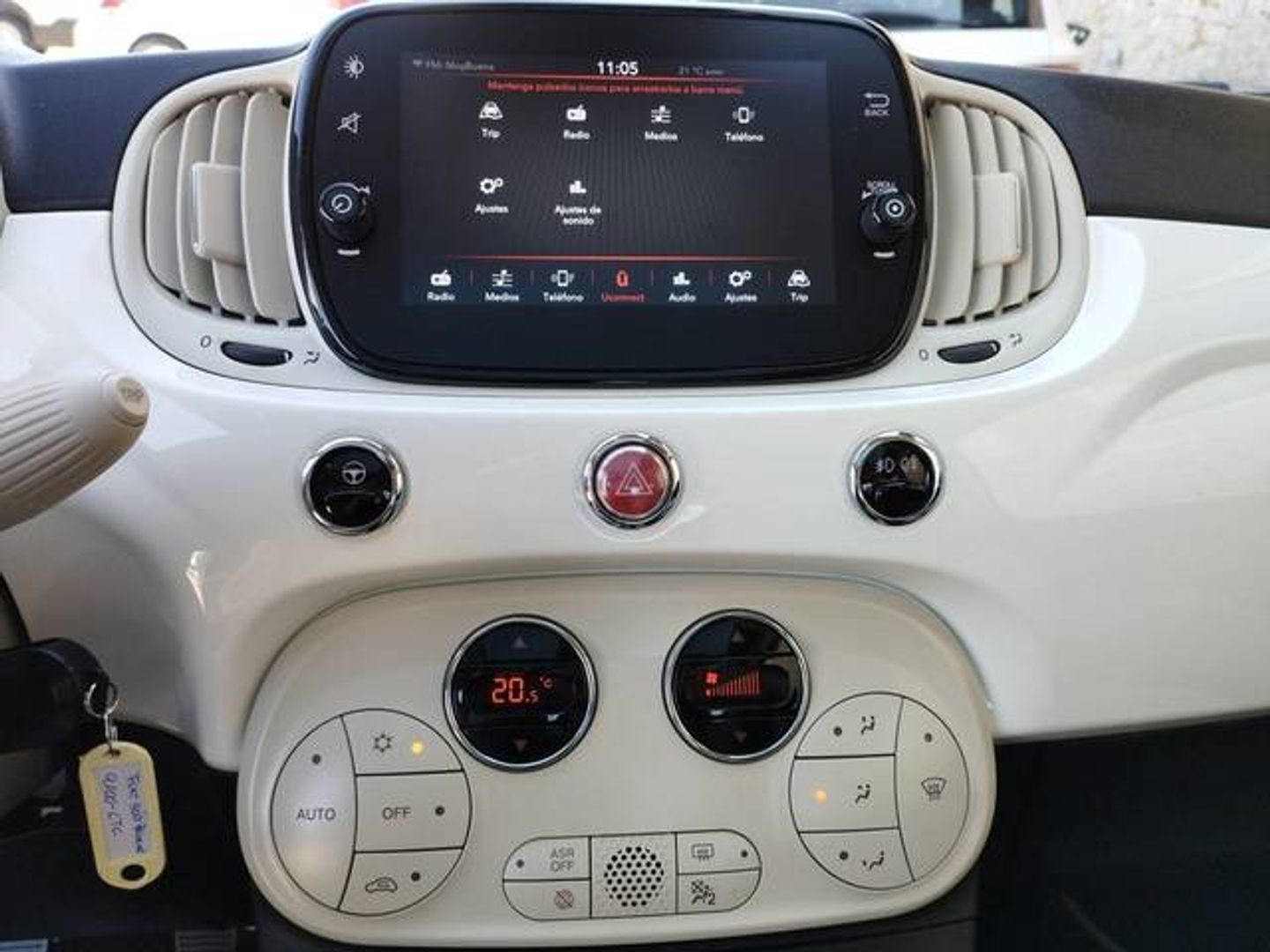 Fiat 500 1.0 Hybrid Dolcevita 51 kW (70 CV)