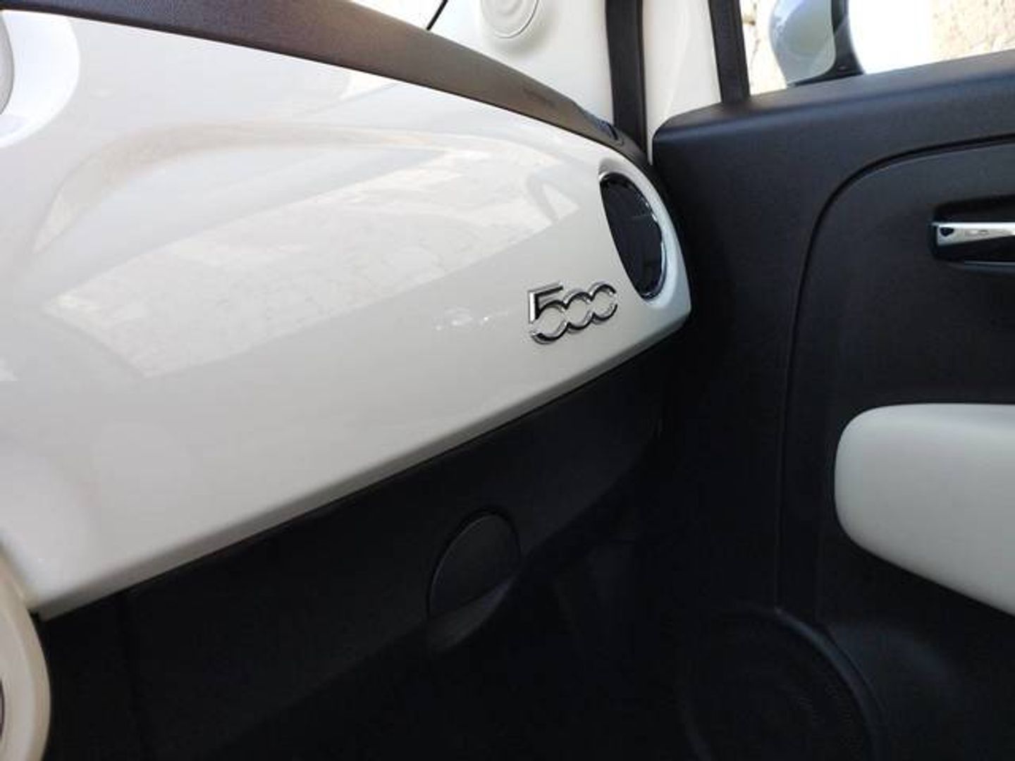 Fiat 500 1.0 Hybrid Dolcevita 51 kW (70 CV)