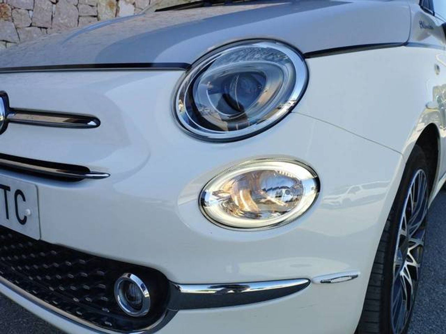 Fiat 500 1.0 Hybrid Dolcevita 51 kW (70 CV)