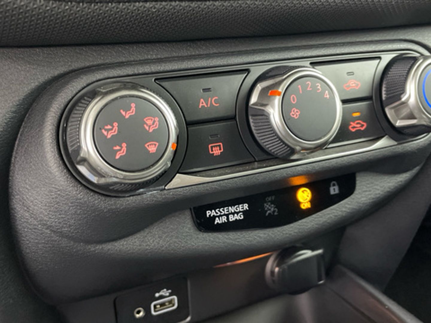 Nissan Juke DIG-T Acenta 84 kW (114 CV)