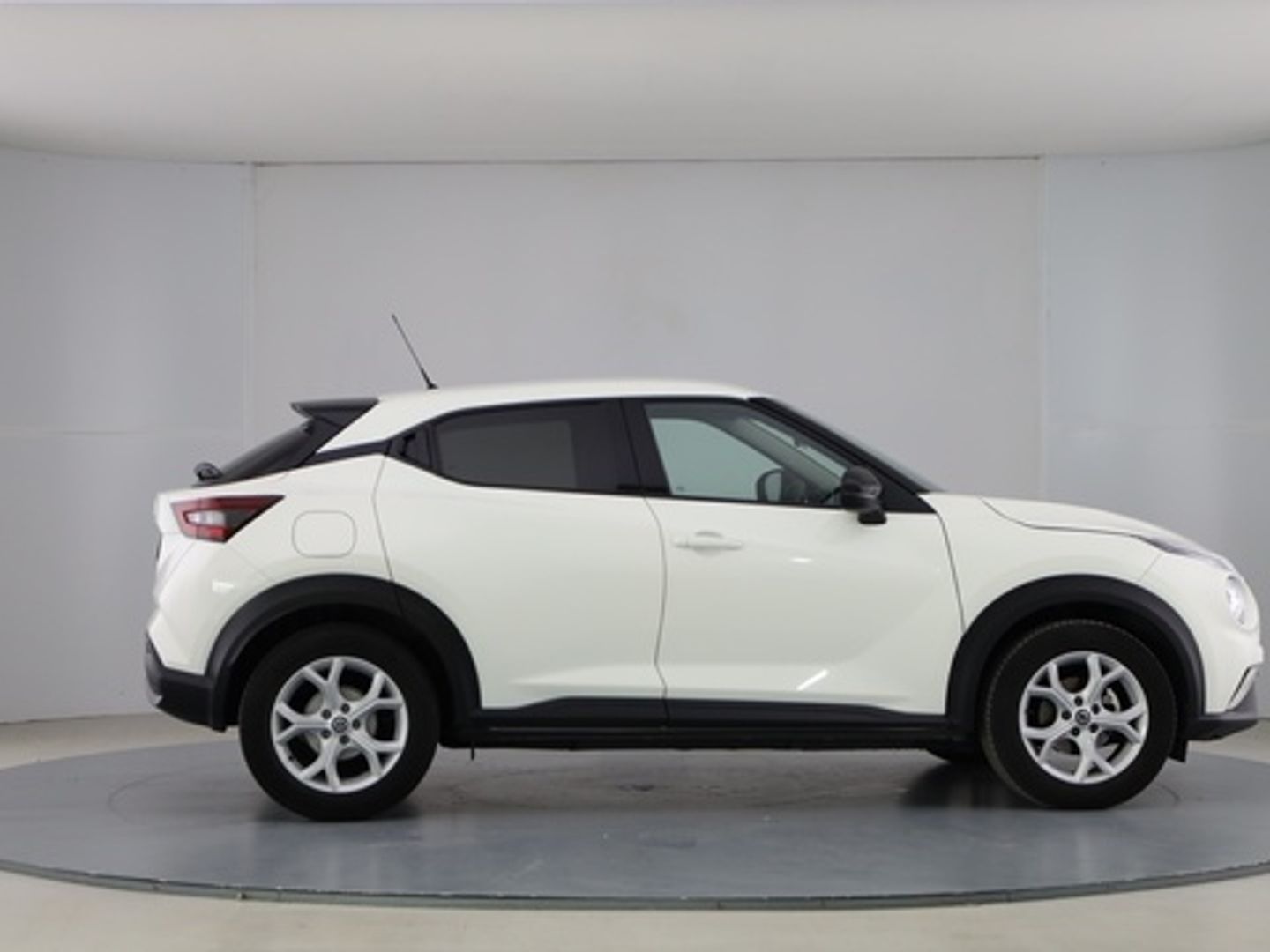 Nissan Juke DIG-T Acenta 84 kW (114 CV)