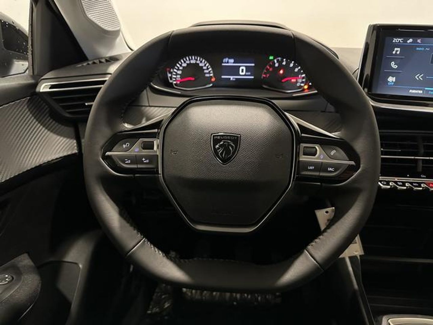 Peugeot 208 PureTech 100 Active 75 kW (100 CV)