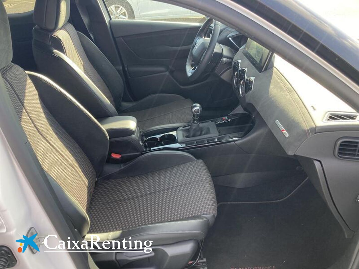 DS DS3 Crossback Performance Line PureTech 73 kW (100 CV)
