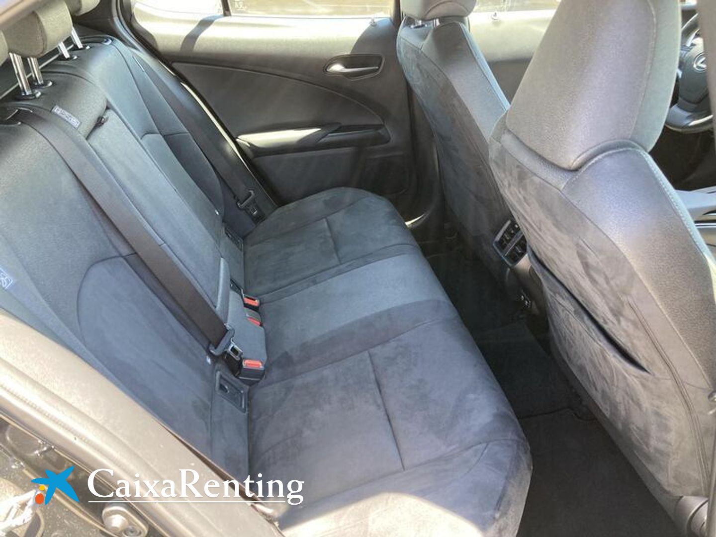 Lexus UX UX 250h Business 2WD 135 kW (184 CV)