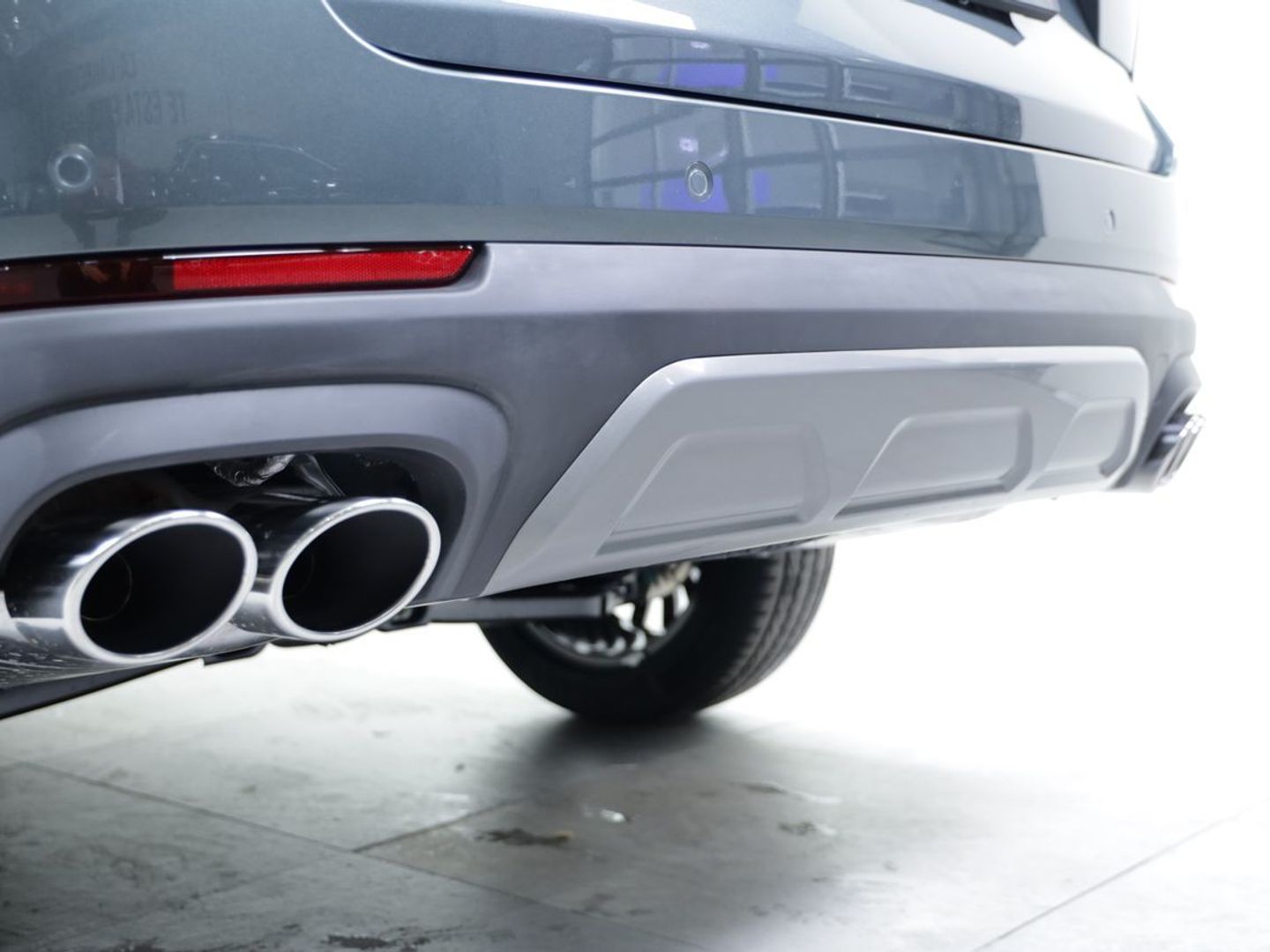 Ebro S800 1.6 TGDI Luxury DCT 108 kW (147 CV)