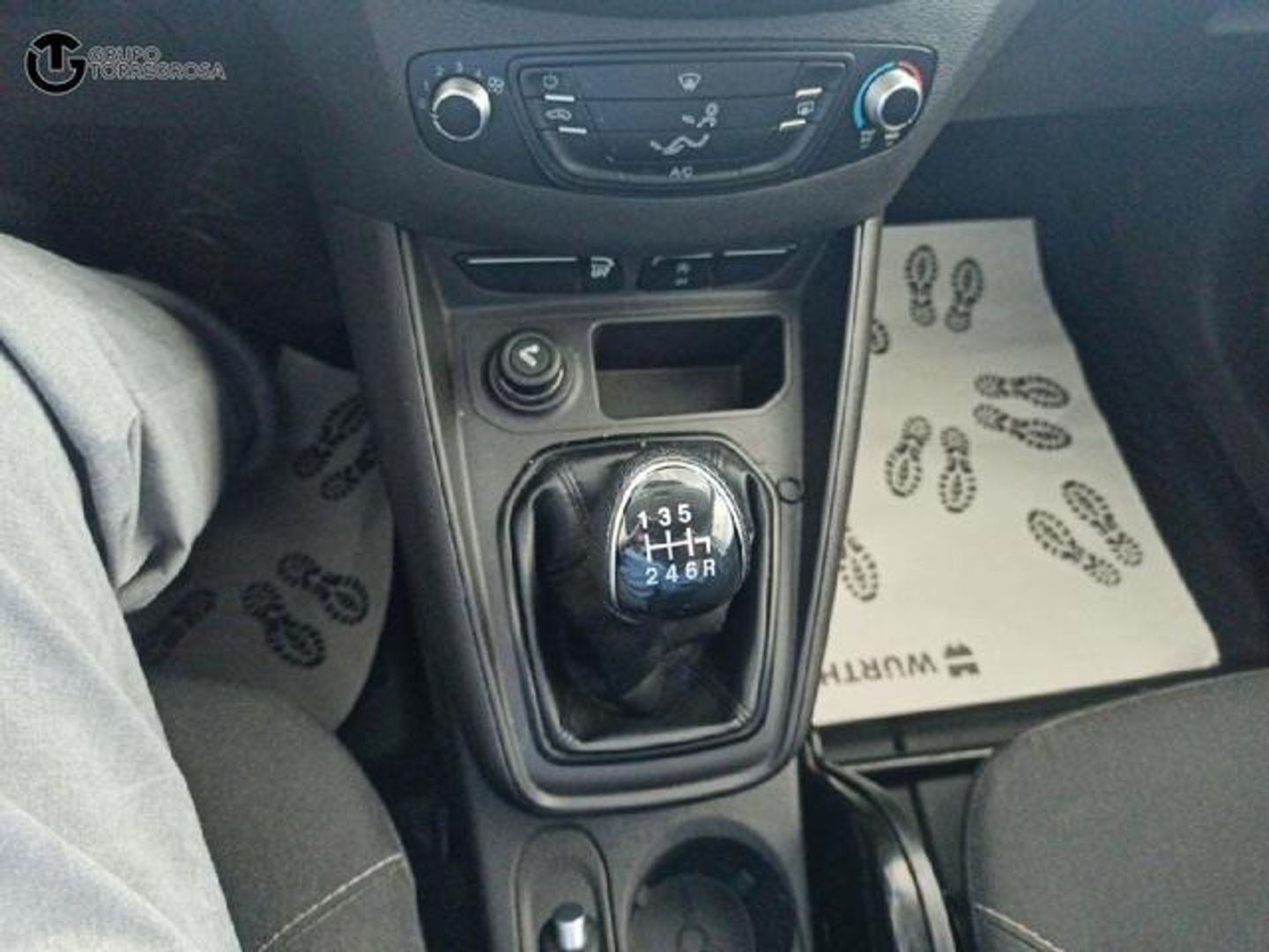 Ford Transit Courier Furgon 1.5 TDCI Trend 74 kW (100 CV)