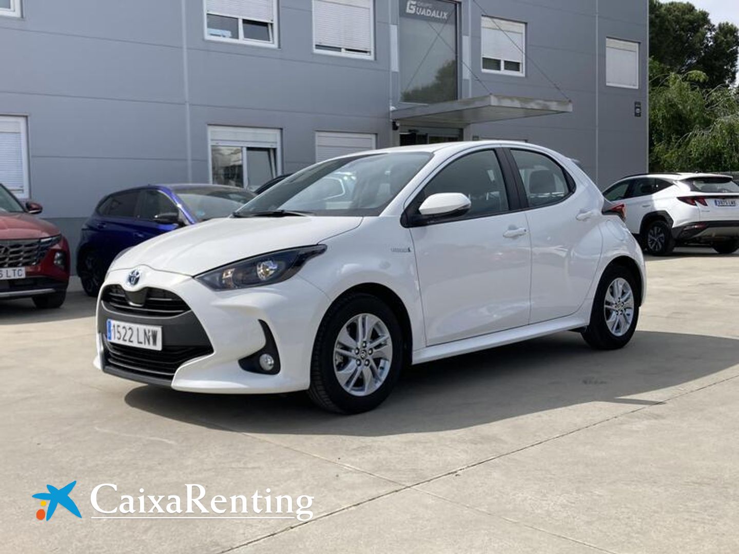 Toyota Yaris 120H Active Tech 85 kW (116 CV) Blanco Compact