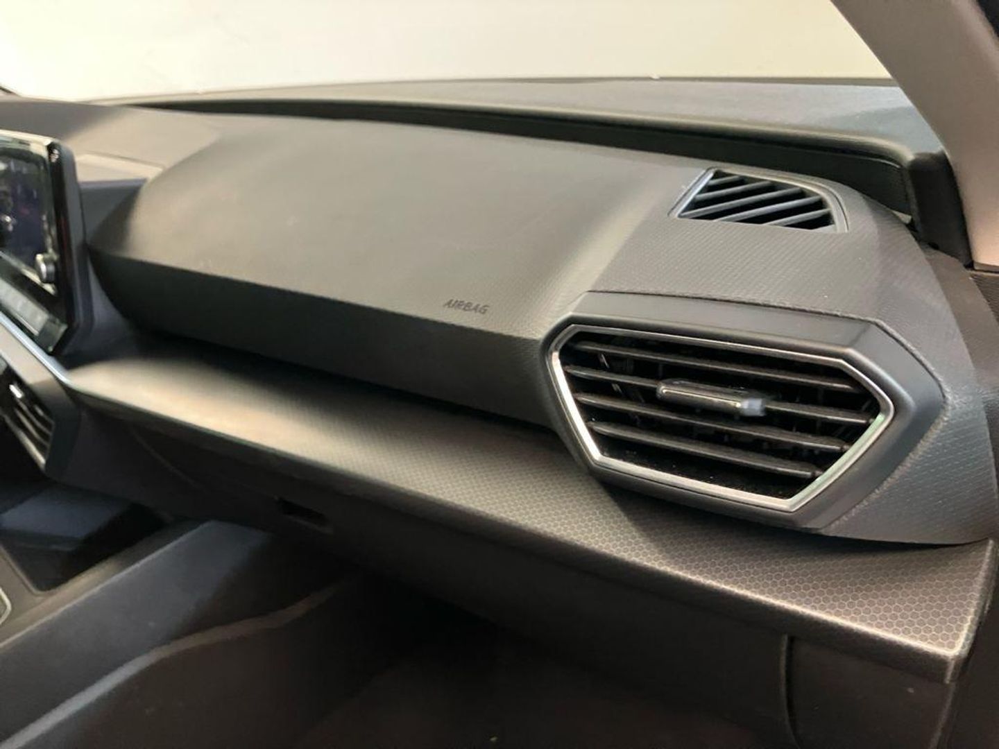 SEAT León 1.5 eTSI S&S Style Special Edition Vision DSG 110 kW (150 CV)