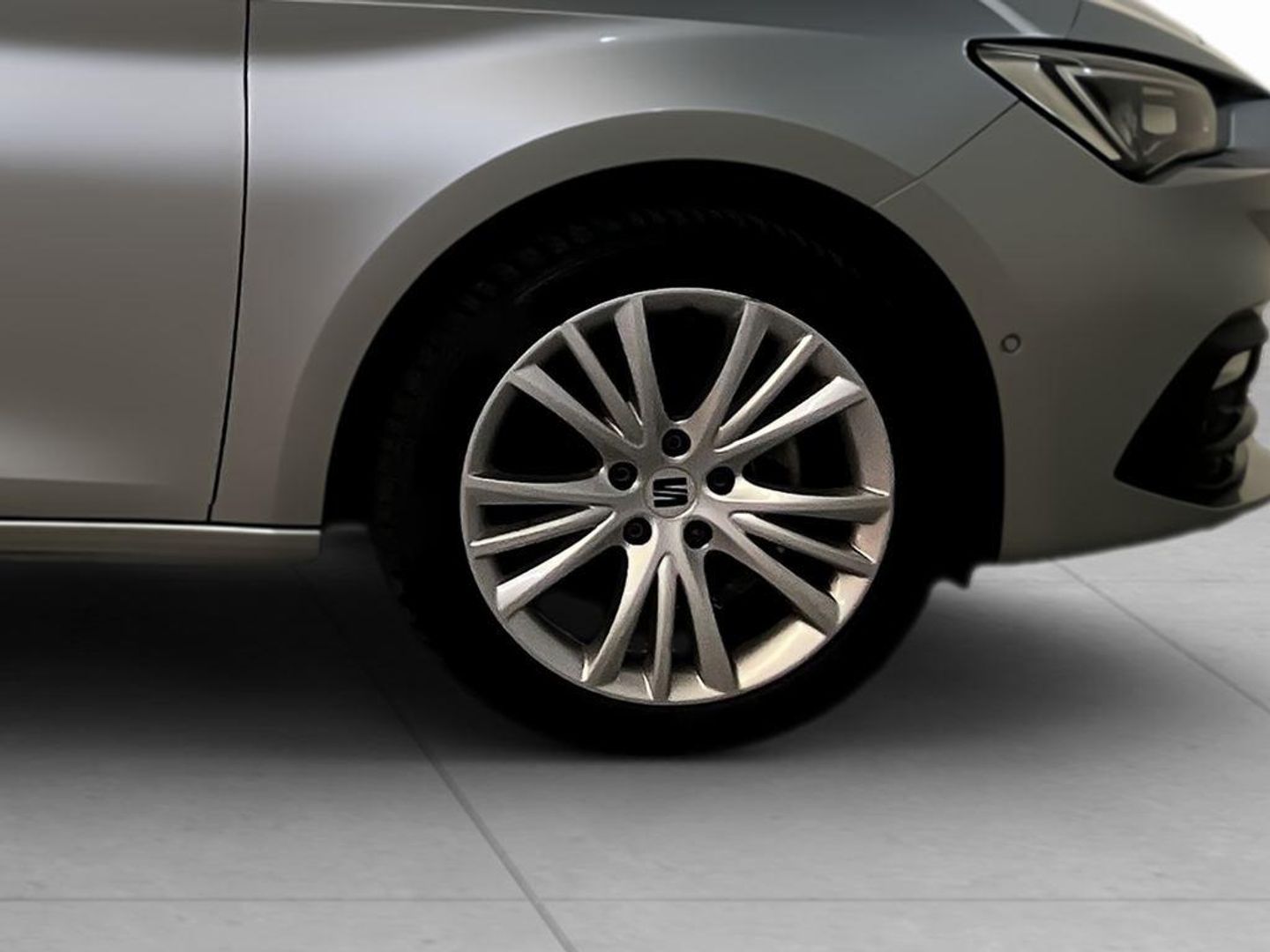 SEAT León 1.5 eTSI S&S Style Special Edition Vision DSG 110 kW (150 CV)