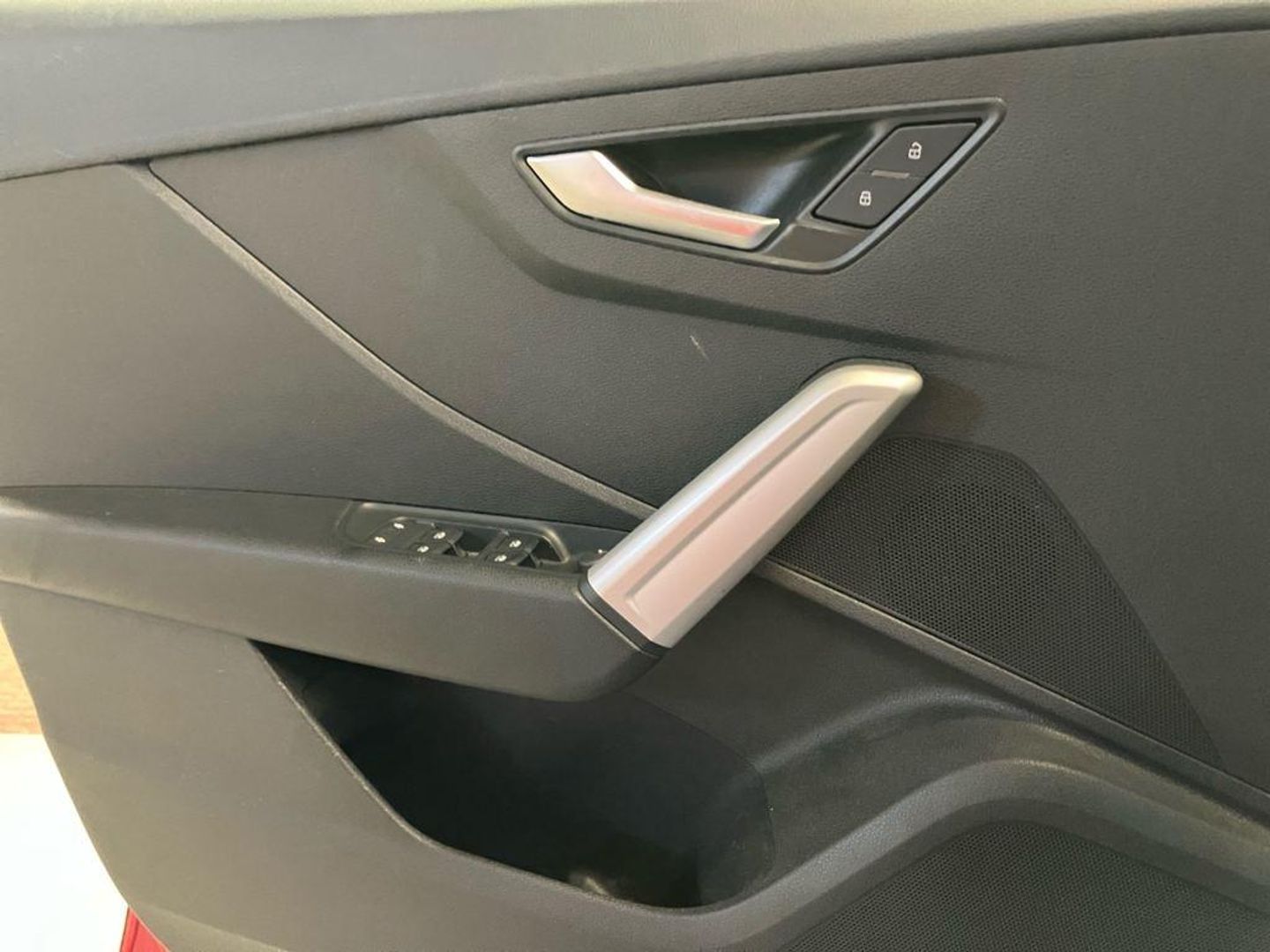 Audi Q2 Advanced 30 TFSI 81 kW (110 CV)