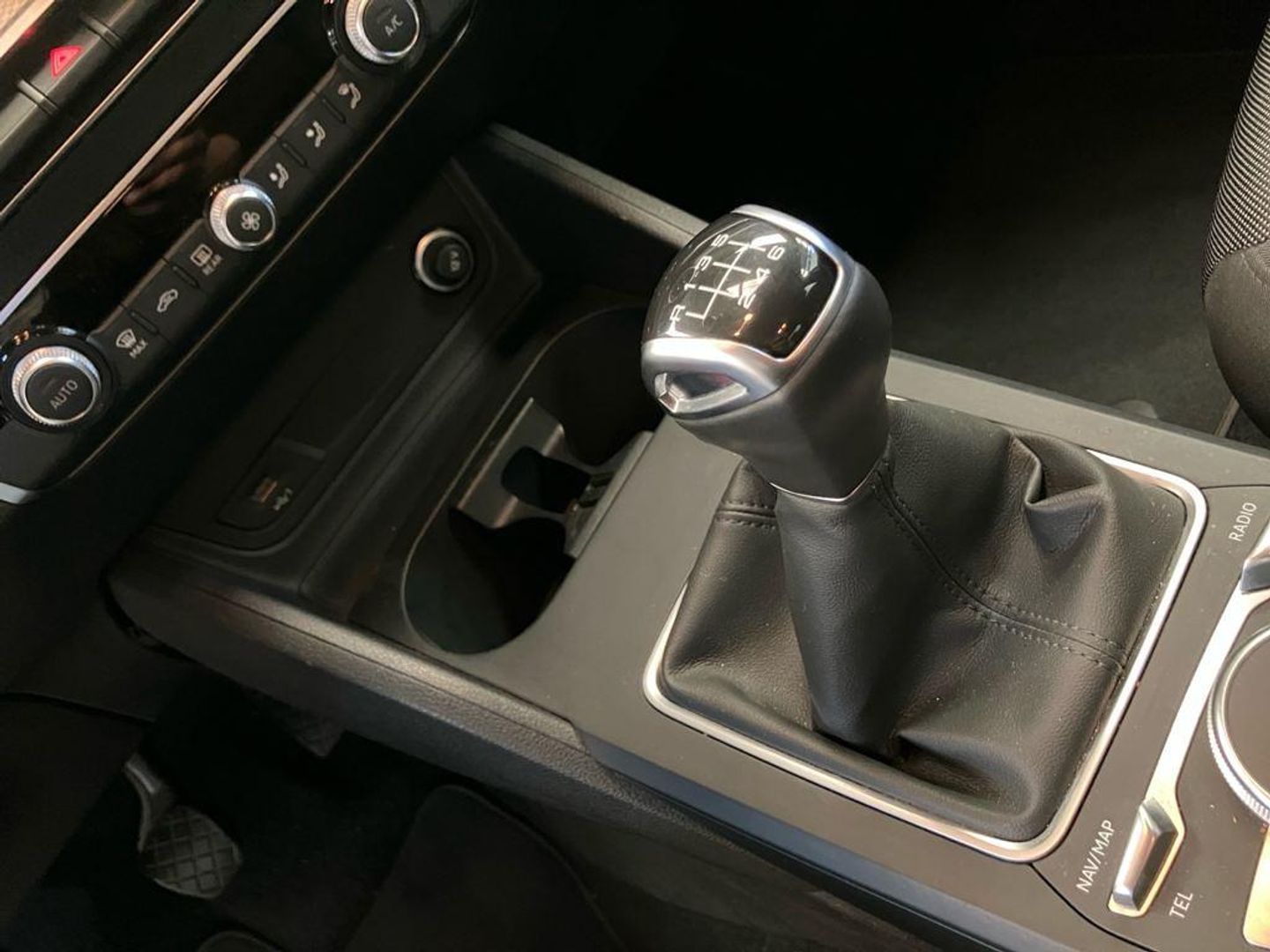 Audi Q2 Advanced 30 TFSI 81 kW (110 CV)