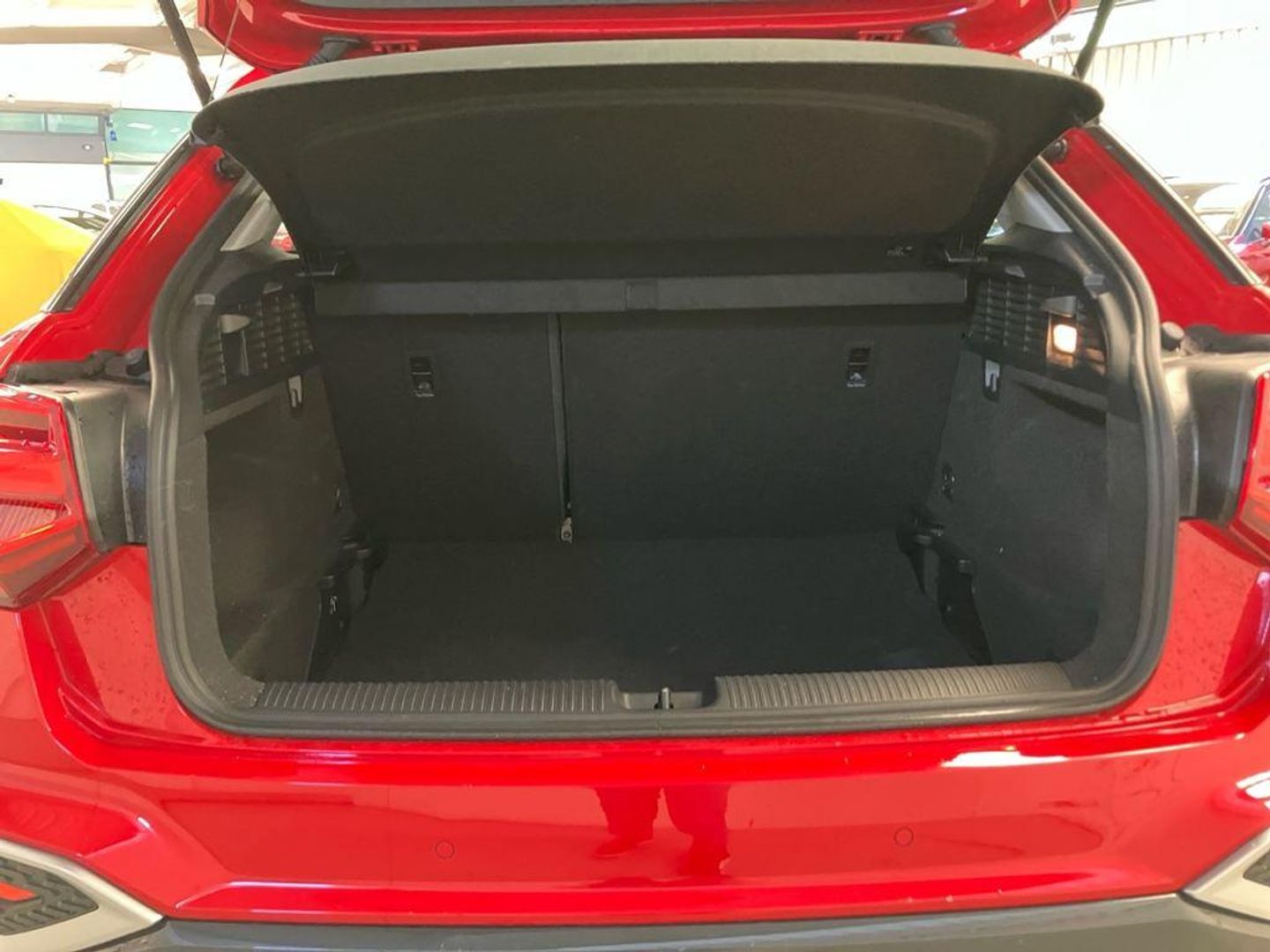 Audi Q2 Advanced 30 TFSI 81 kW (110 CV)