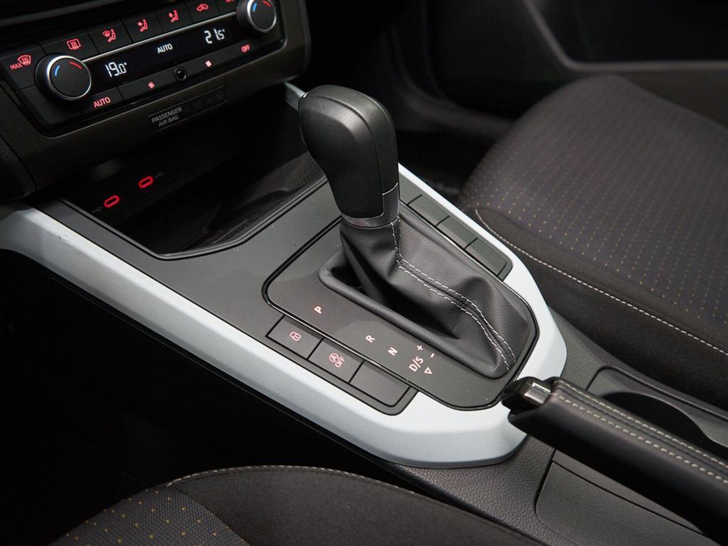 SEAT Arona 1.0 TSI Style XM DSG 85 kW (115 CV)