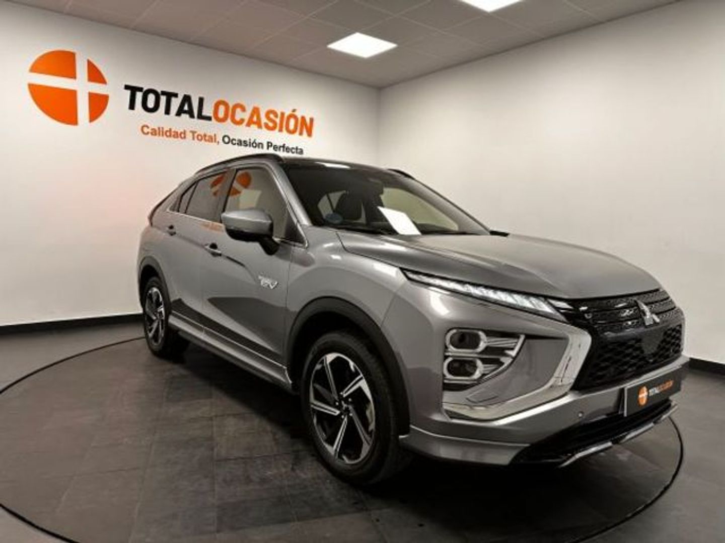 Mitsubishi Eclipse Cross 2.4 PHEV Kaiteki+ 4WD Auto 138 kW (188 CV) Gris SUV