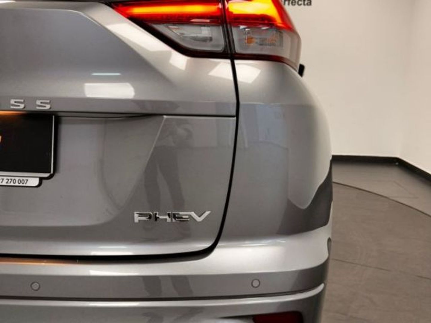 Mitsubishi Eclipse Cross 2.4 PHEV Kaiteki+ 4WD Auto 138 kW (188 CV)
