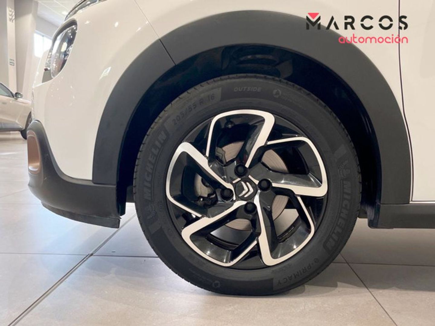 Citroen C3 PureTech 82 C-Series 61 kW (83 CV)