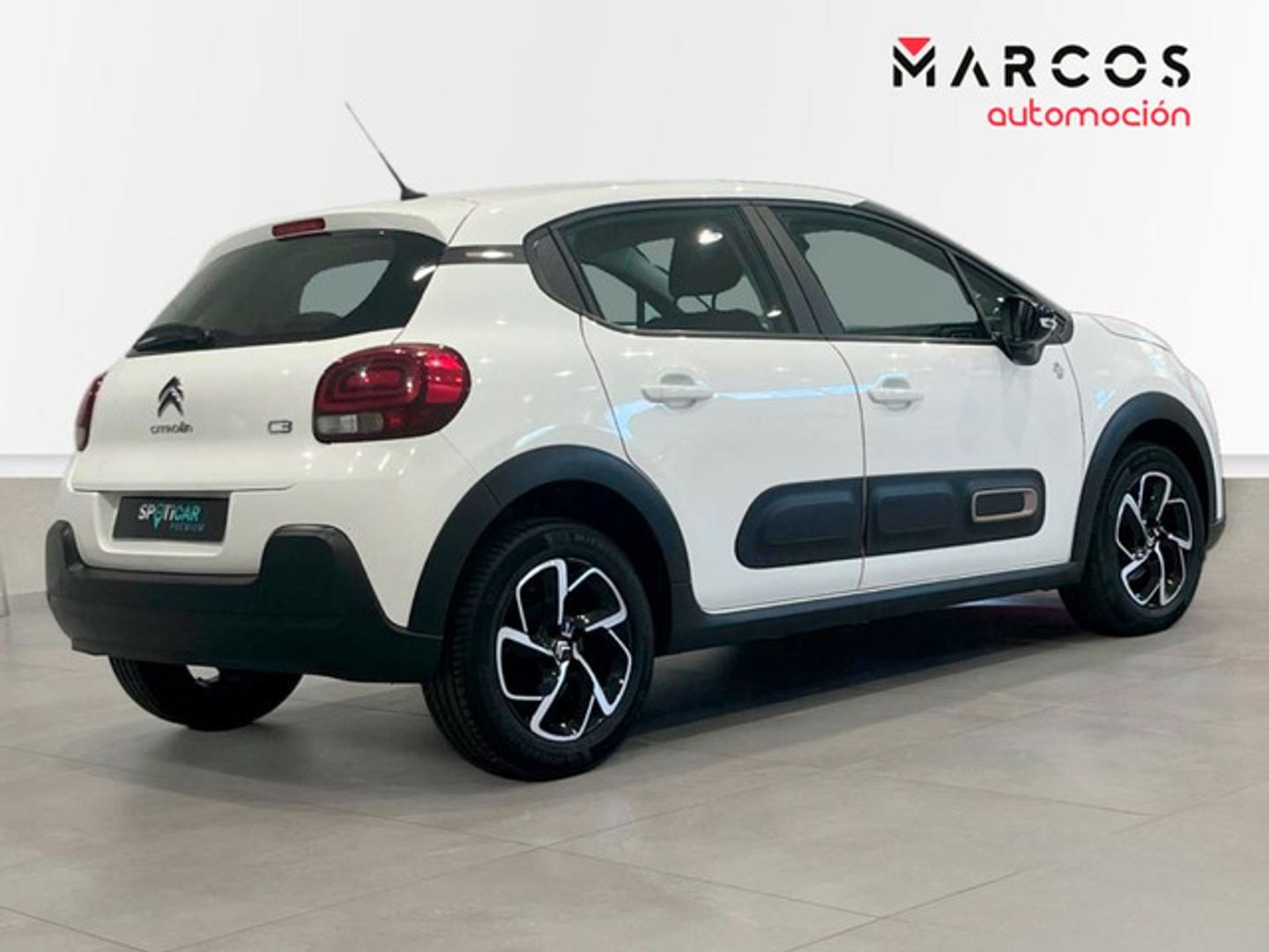Citroen C3 PureTech 82 C-Series 61 kW (83 CV)
