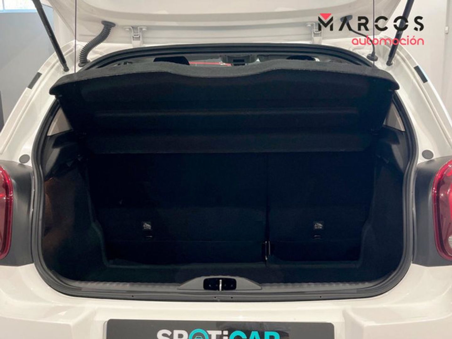 Citroen C3 PureTech 82 C-Series 61 kW (83 CV)