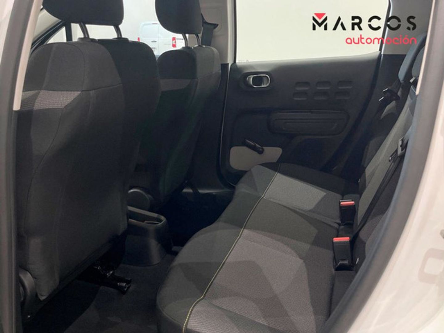 Citroen C3 PureTech 82 C-Series 61 kW (83 CV)