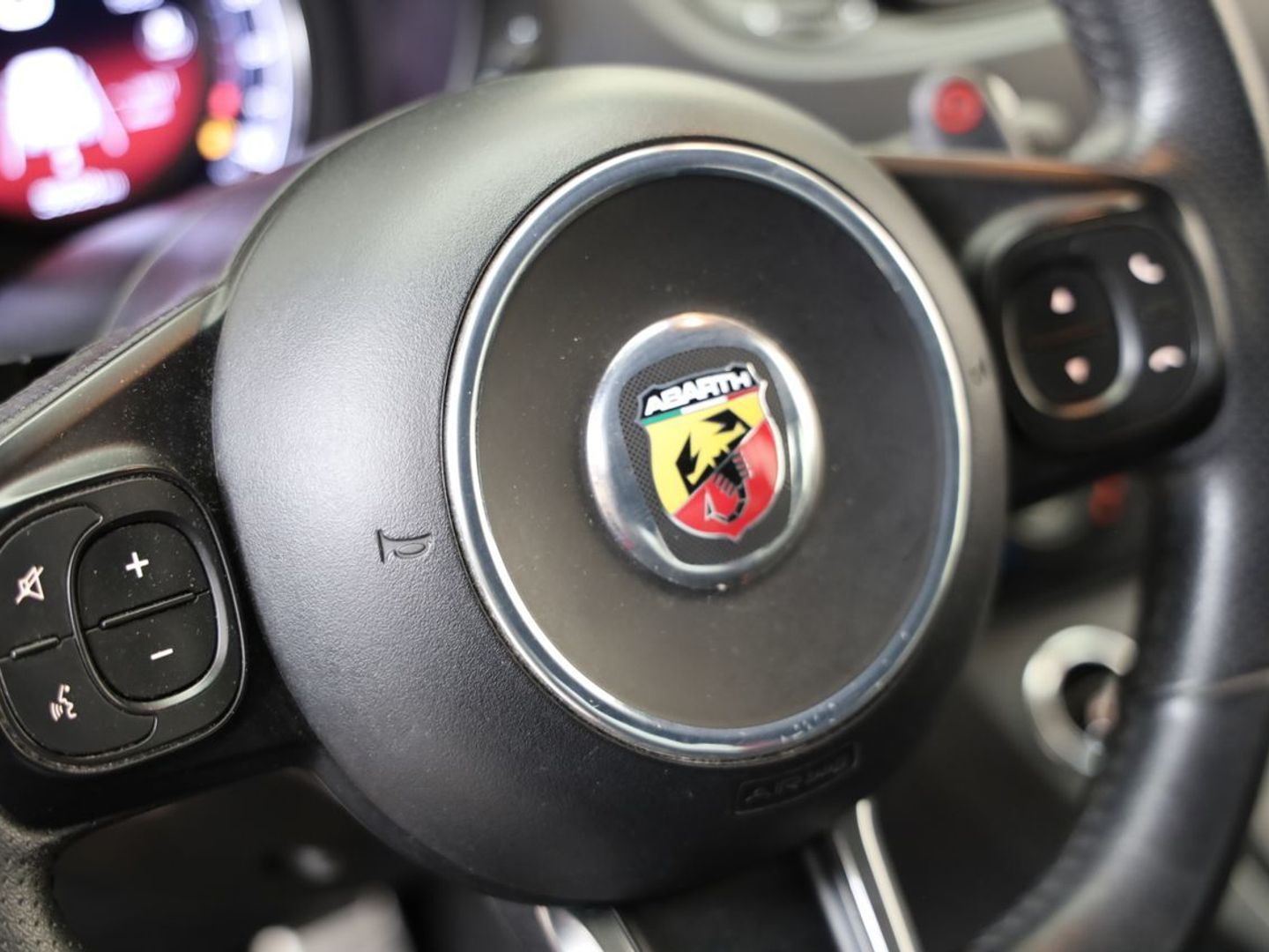 Abarth 500 1.4 16v T-Jet 595 Turismo 121 kW (165 CV)