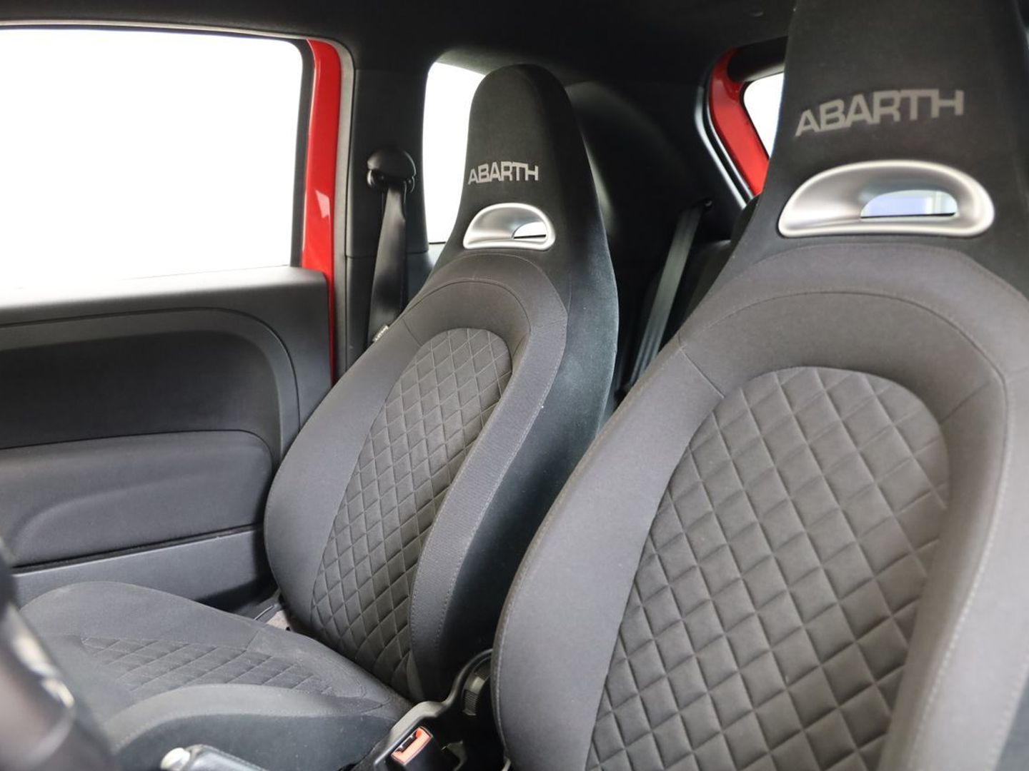 Abarth 500 1.4 16v T-Jet 595 Turismo 121 kW (165 CV)