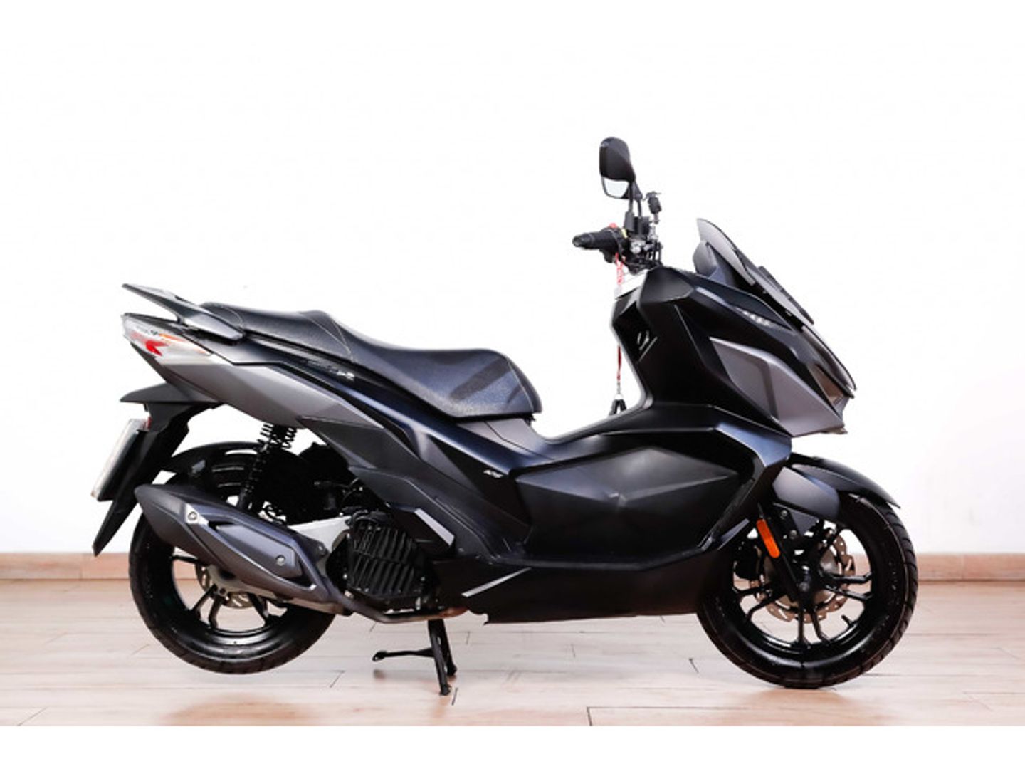 SYM Jet X 125 Gris Motorcycle