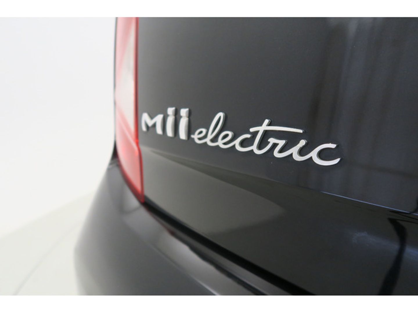 SEAT Mii Electric Plus 61 kW (83 CV)