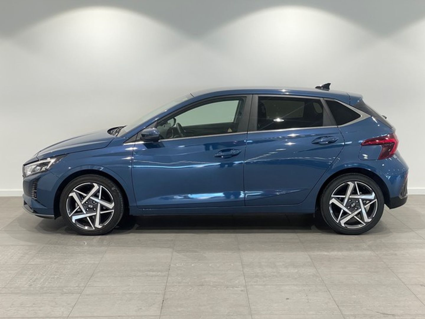 Hyundai i20 1.0 TGDI 48V Tecno 74 kW (100 CV)
