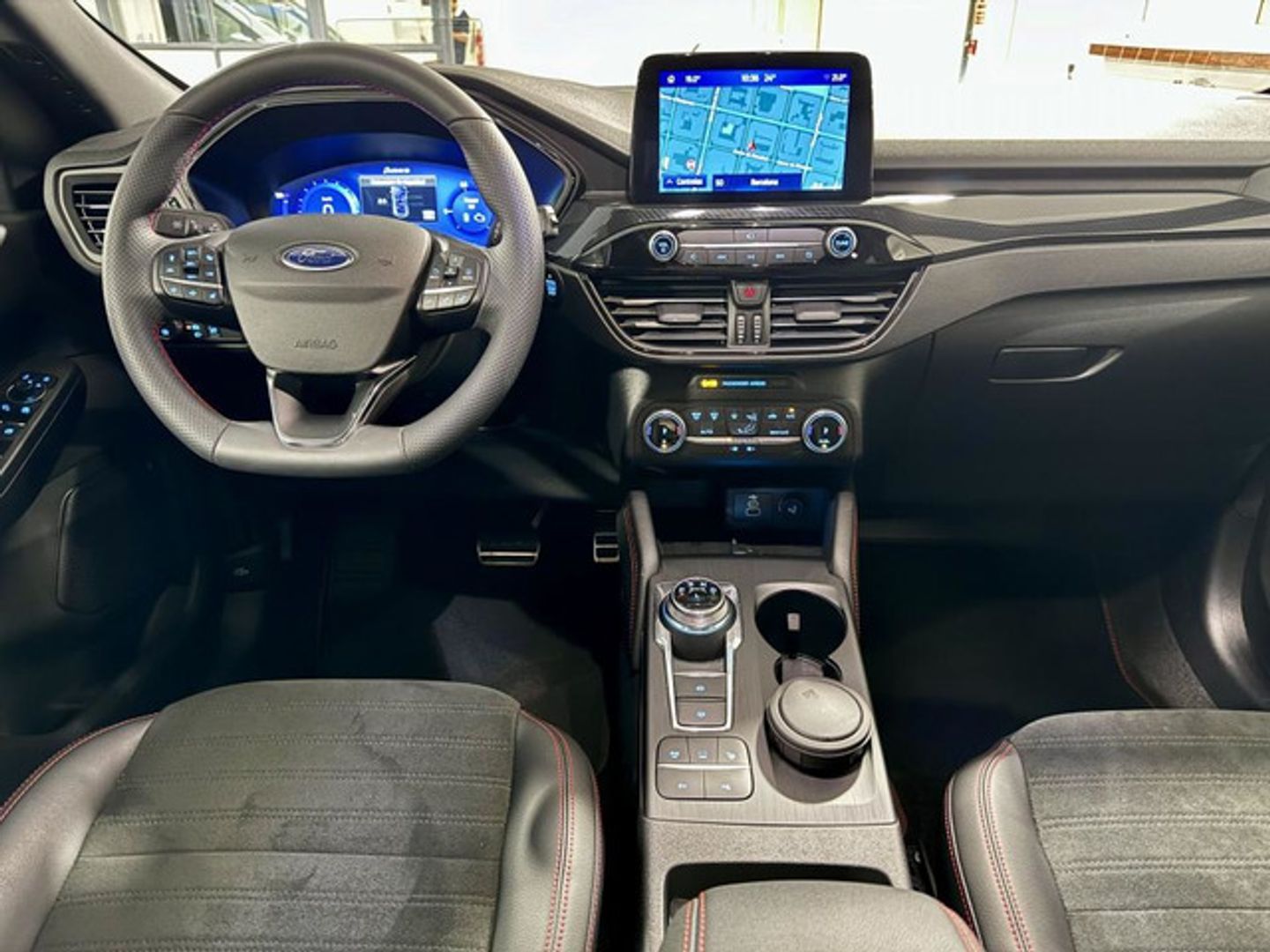 Ford Kuga 2.5 Duratec PHEV ST-Line X Graphite Tech AT 165 kW (225 CV)