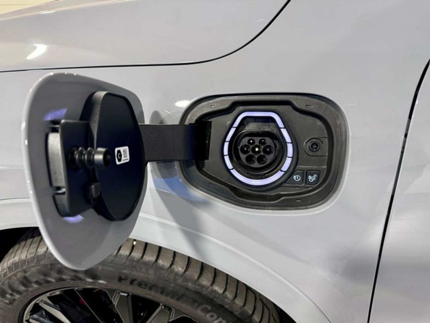 Ford Kuga 2.5 Duratec PHEV ST-Line X Graphite Tech AT 165 kW (225 CV)