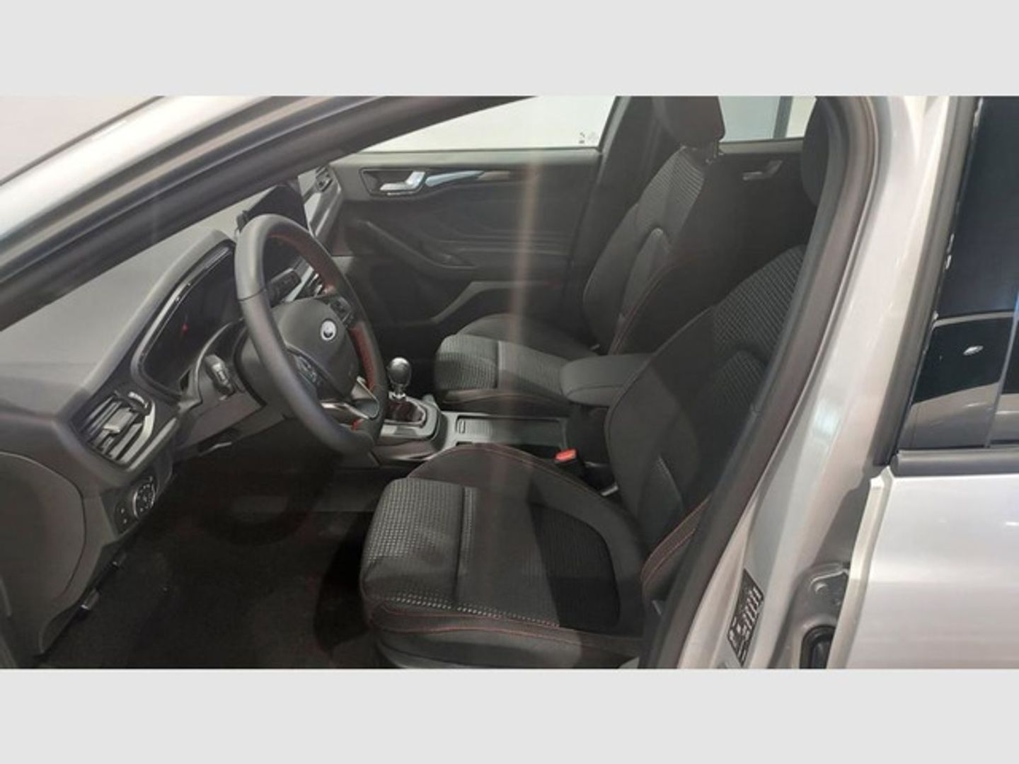 Ford Focus SportBreak 1.0 Ecoboost MHEV ST-Line 92 kW (125 CV)