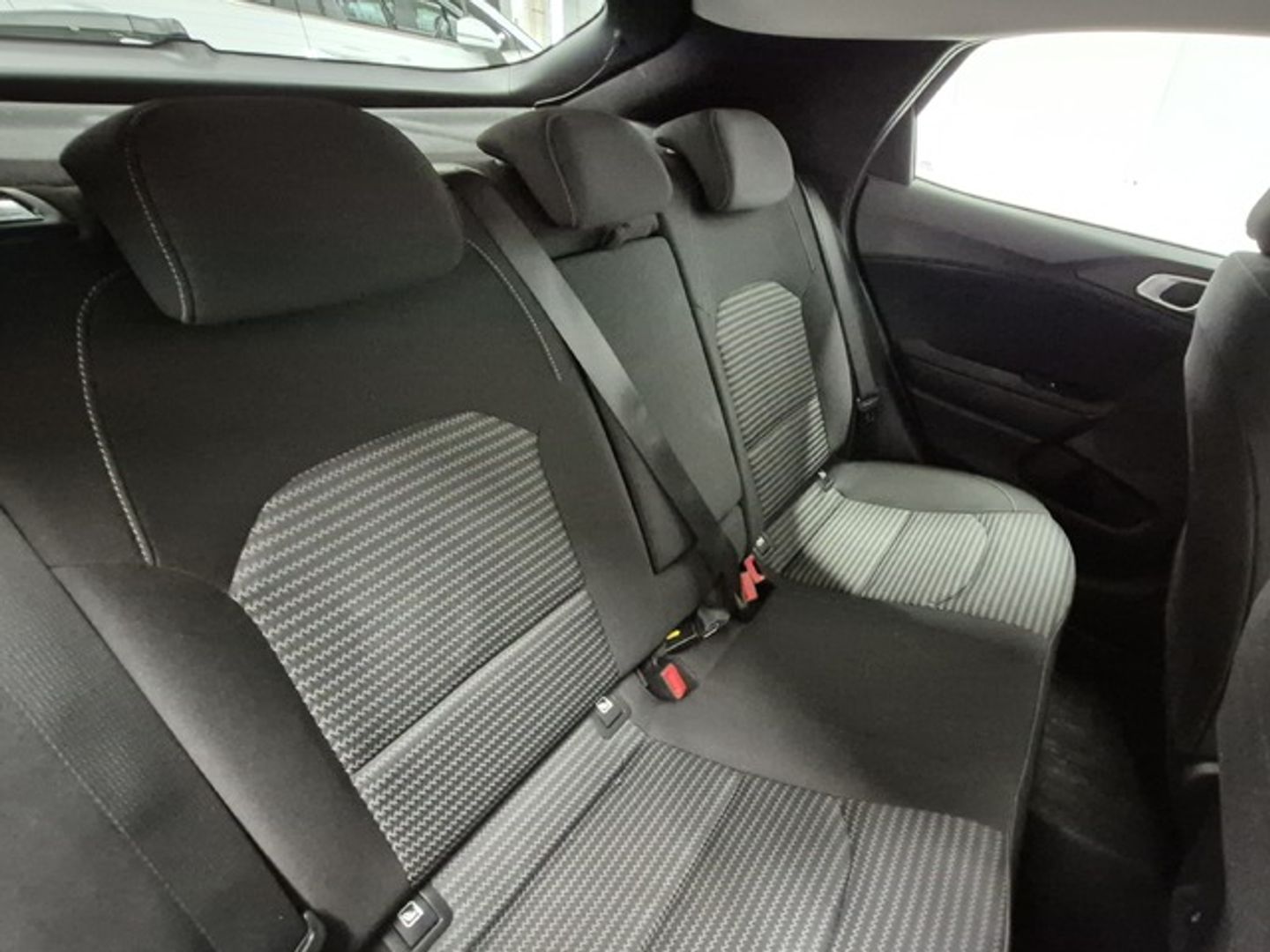 Kia XCeed 1.6 MHEV Drive iMT 100 kW (136 CV)
