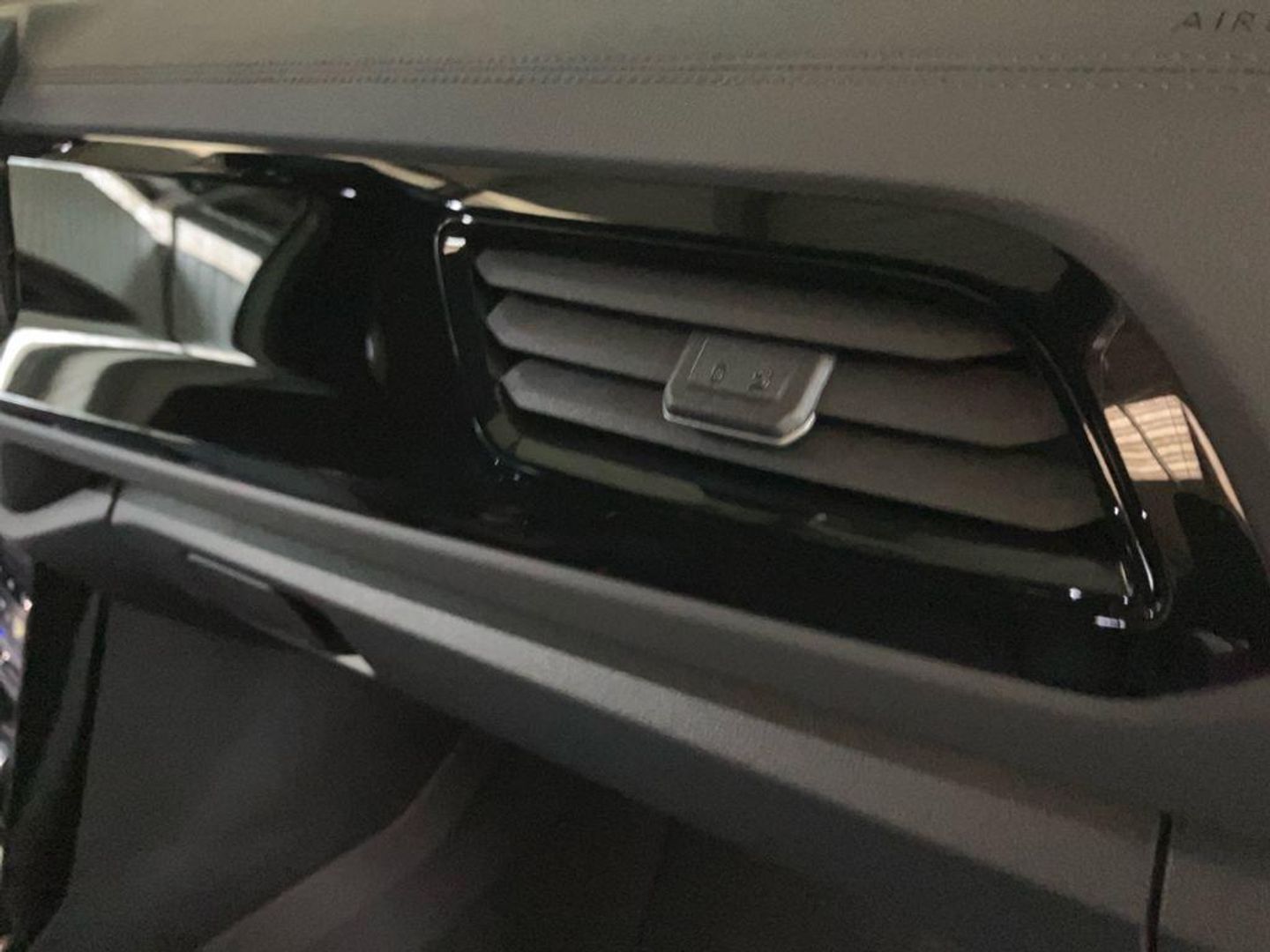 Volkswagen T-Roc Dark Line 1.5 TSI 110 kW (150 CV) DSG
