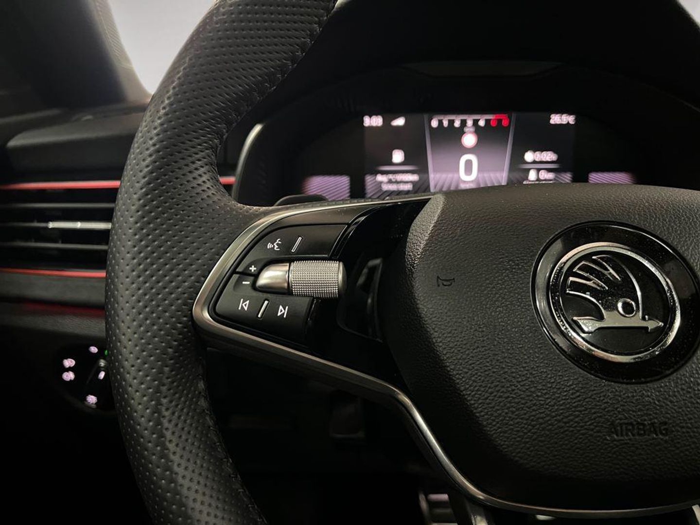 Skoda Scala Design 1.0 TSI DSG 85 kW (115 CV)