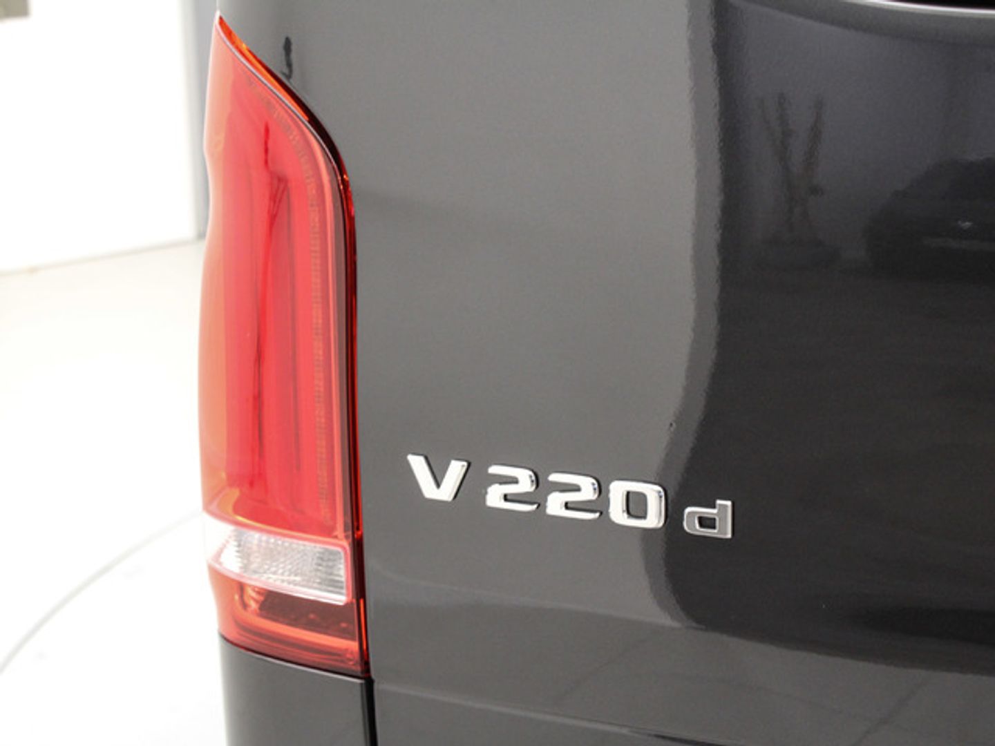 Mercedes-Benz Clase V V 220 d Largo 120 kW (163 CV)