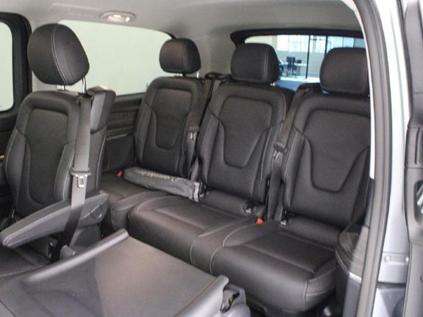 Mercedes-Benz Clase V V 250 d Avantgarde Largo 140 kW (190 CV)