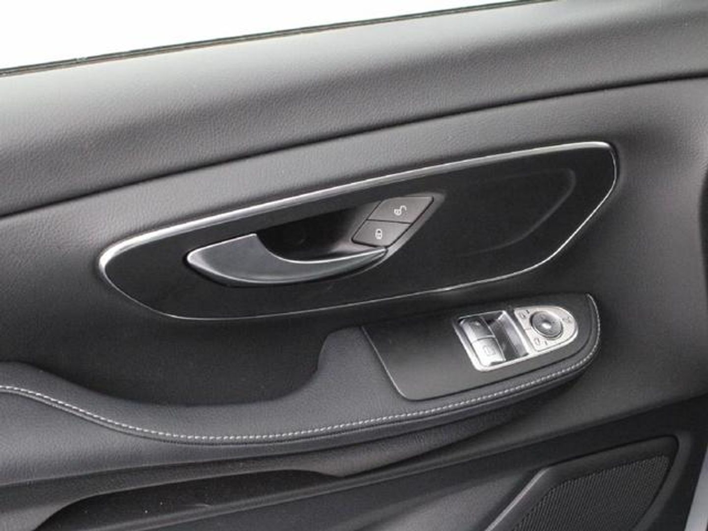 Mercedes-Benz Clase V V 250 d Avantgarde Largo 140 kW (190 CV)