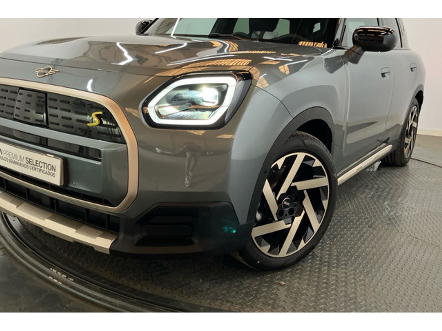 MINI MINI Countryman SE ALL4 230 kW (313 CV)