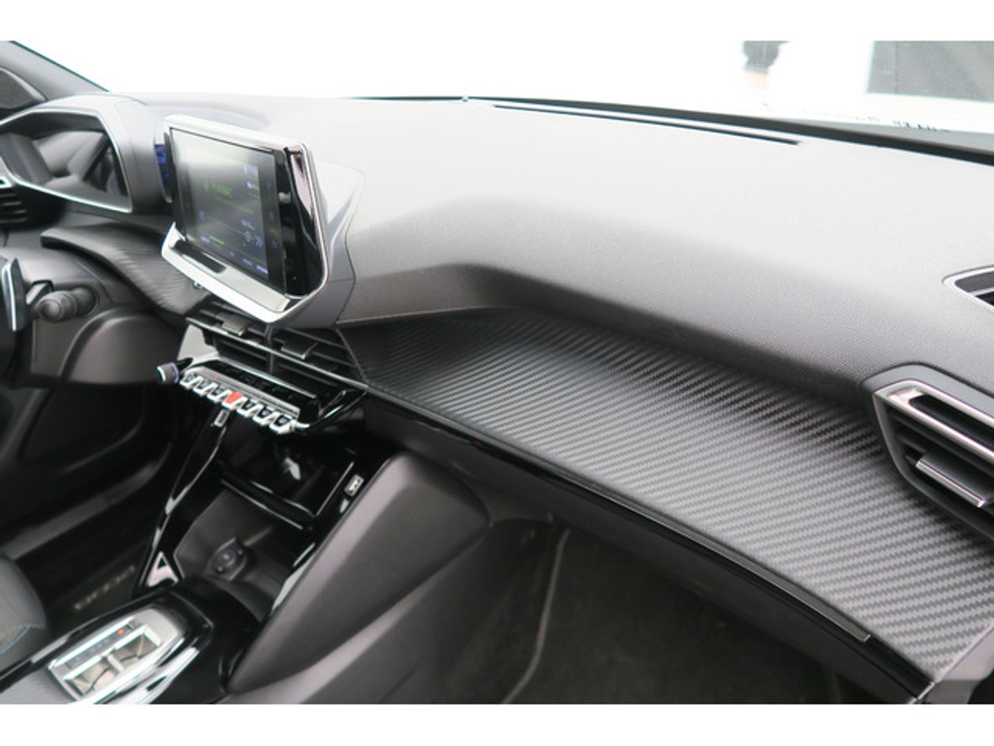 Peugeot 2008 BlueHDi 130 S&S Allure Pack EAT8 96 kW (130 CV)