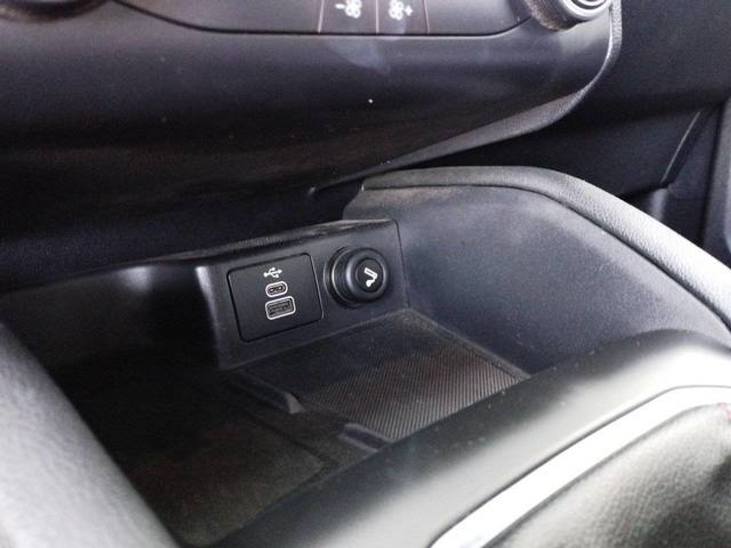 Ford Kuga 1.5 EcoBoost S&S ST-Line 4x2 110 kW (150 CV)