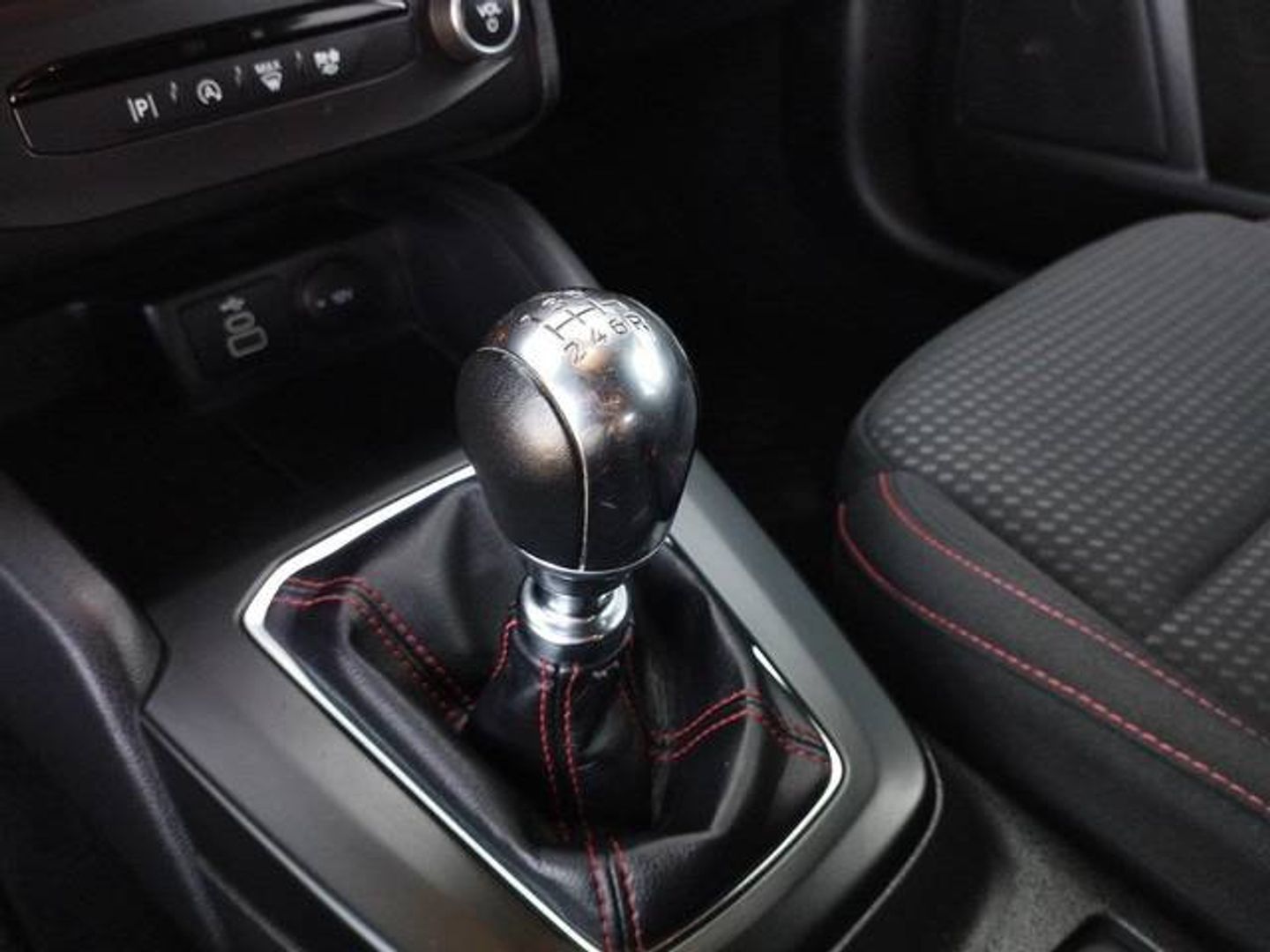 Ford Focus 1.0 Ecoboost MHEV ST-Line 92 kW (125 CV)