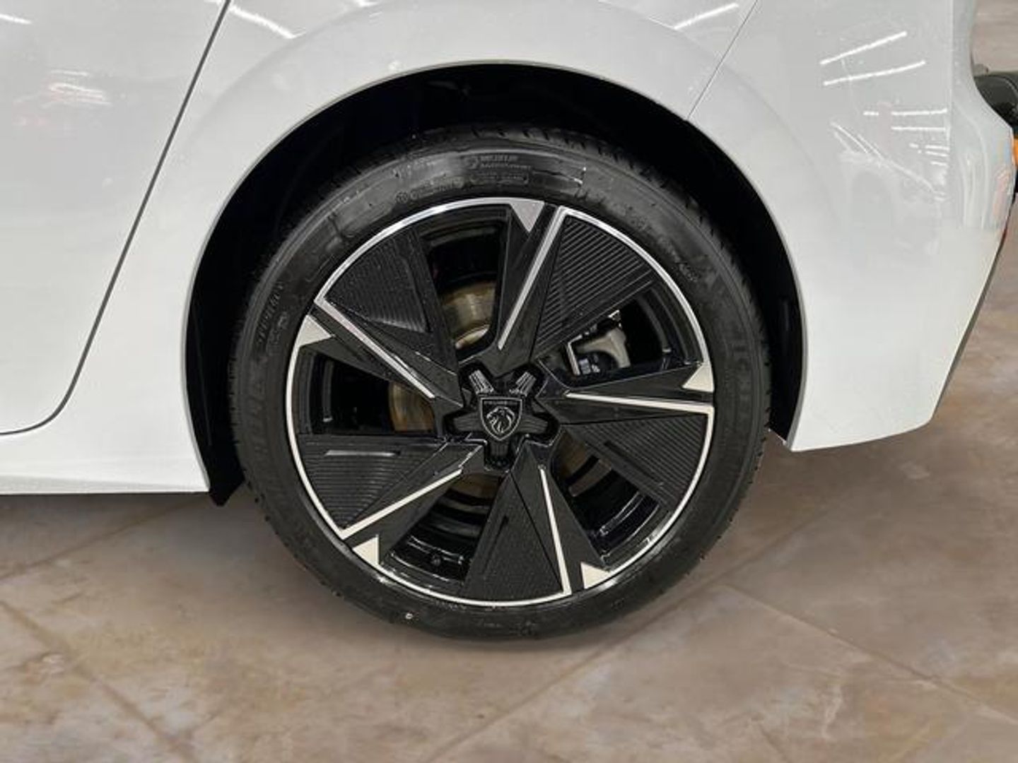 Peugeot e-308 First Edition Eléctrico 115 kW (156 CV)