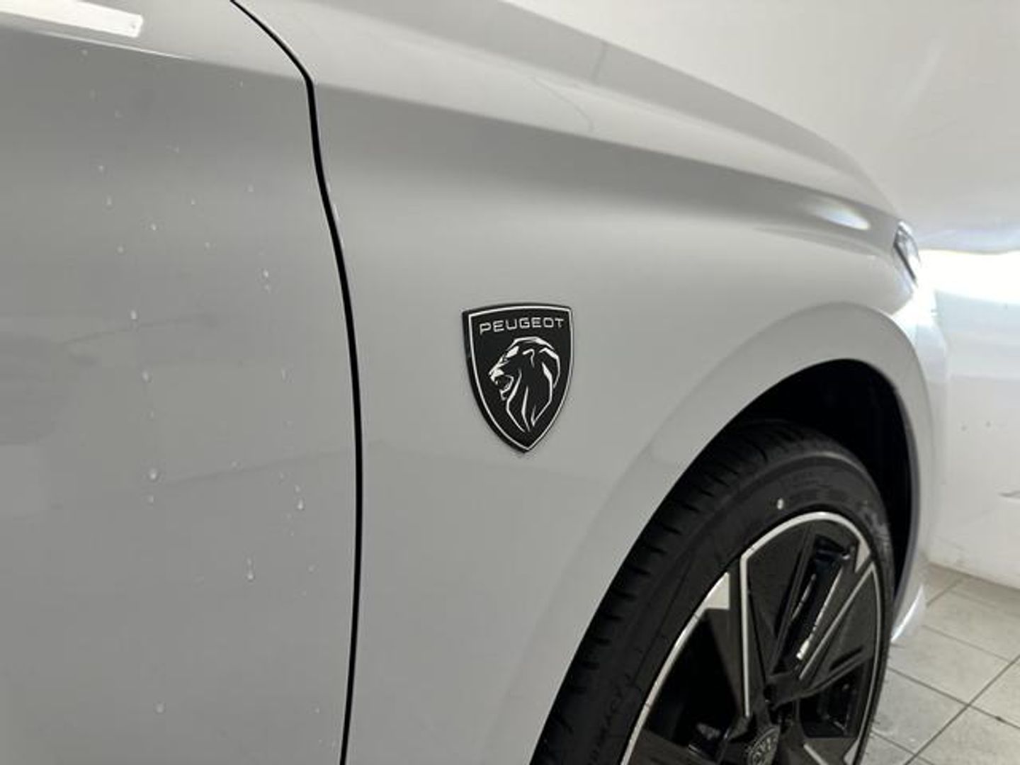 Peugeot e-308 First Edition Eléctrico 115 kW (156 CV)