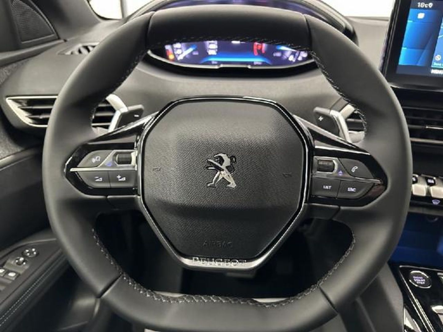 Peugeot 5008 BlueHDI 130 S&S Allure Pack EAT8 96 kW (130 CV)